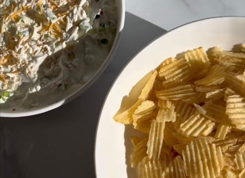 The Best Bacon Cheddar Dip
